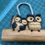 思い出の木彫りの飾りを修繕して感じた小さな達成感